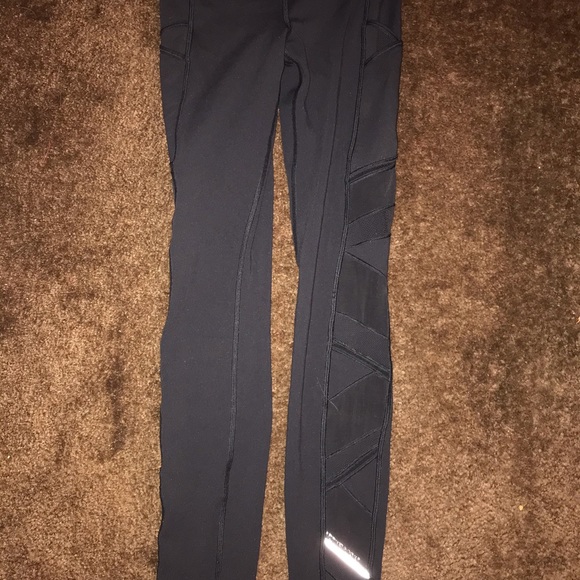 Lululemon leggings - Picture 2 of 3
